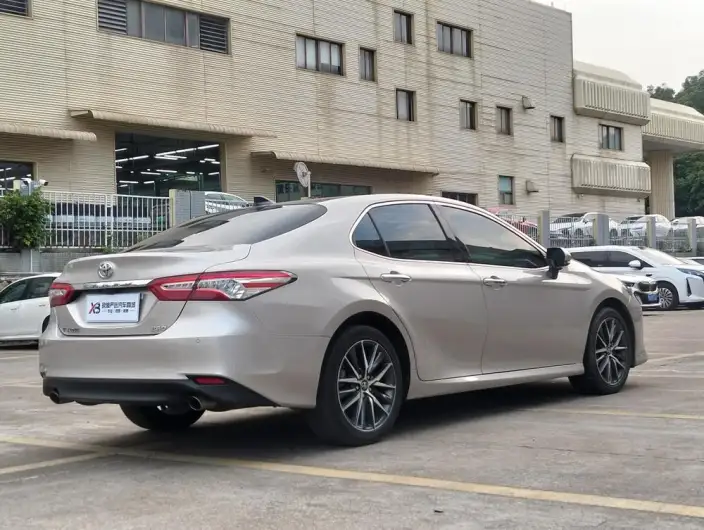 Toyota Camry 2021 Model 2.5G Deluxe Edition – фото 7