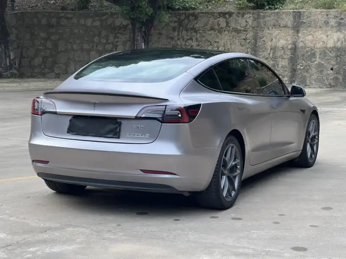 Model 3 2022 Model Performance High performance All-wheel drive version – фото 6