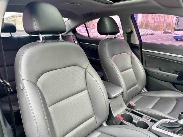 Hyundai Elantra Модель 2019 года 1.5L CVT Smart Hyun · Elite – фото 11