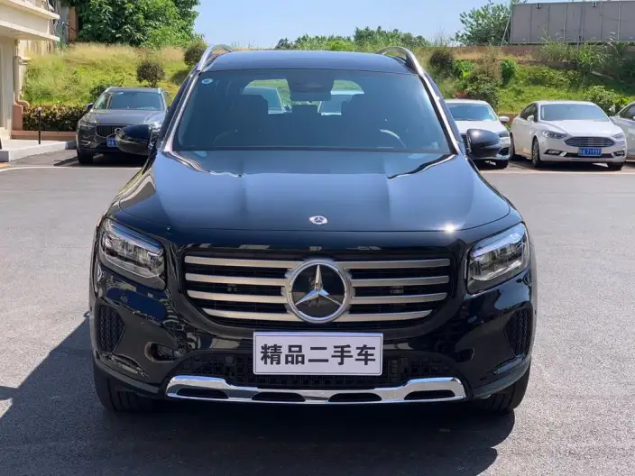 Mercedes-Benz GLB 2025 Model GLB 220 Fashion Model – фото 2