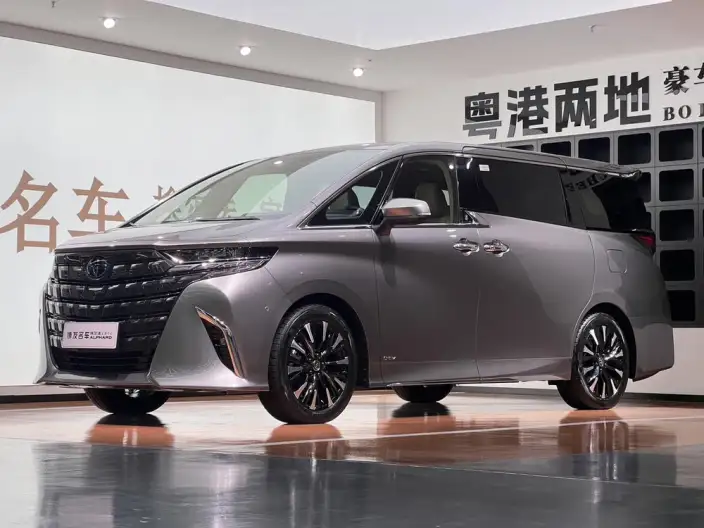 Elfa 2023 Model 2.5L Intelligent Hybrid 4WD Premium Edition