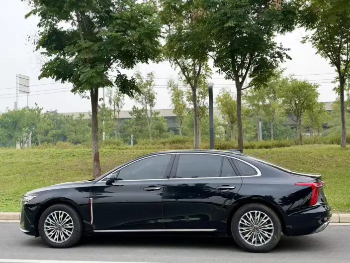 Hongqi H5 2023 Model 1.5T DCT Flag Rhythm Edition