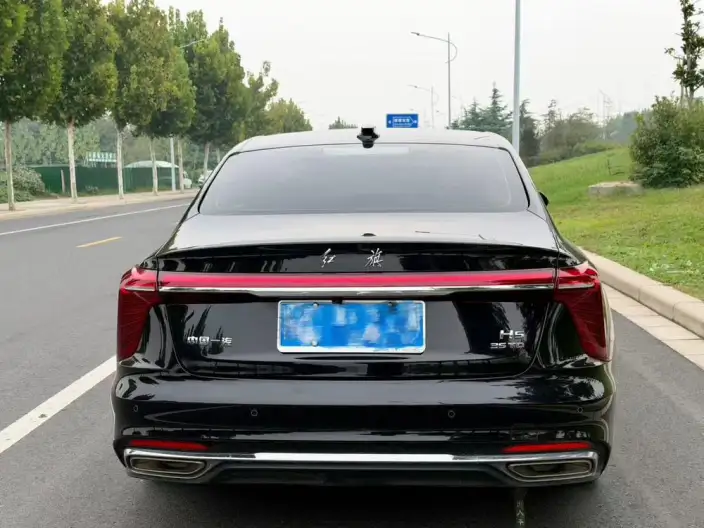 Hongqi H5 2023 Model 1.5T DCT Flag Rhythm Edition – фото 5
