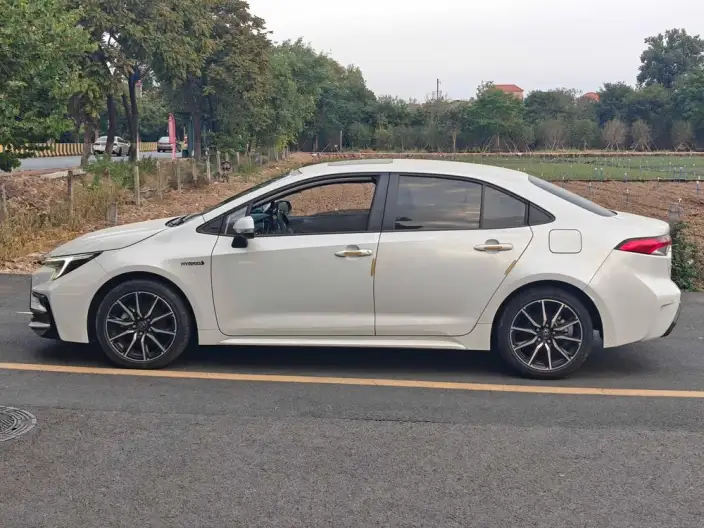 Toyota Levin 2023 Model Hybrid 1.8L Sports Edition