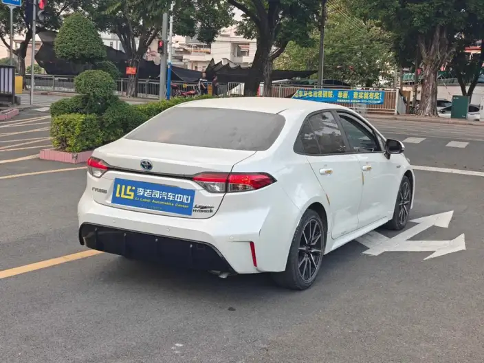 Toyota Levin 2023 Model Hybrid 1.8L Sports Edition – фото 5