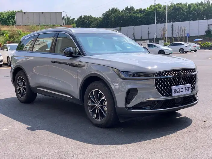 Nautilus 2026 Model 2.0T 2WD Voyage