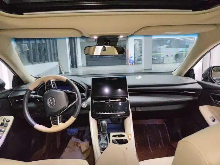 Toyota Avalon 2022 Model Hybrid 2.5L Deluxe Edition – фото 5