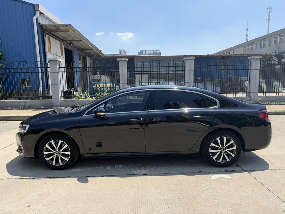 Citroën C6 2017 модификация комплектация 380THP Luxury