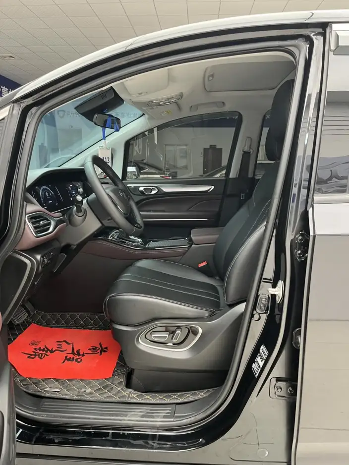 GAC Trumpchi M6 2024 Model MAX 270T WDCT Zunrong Edition – фото 9