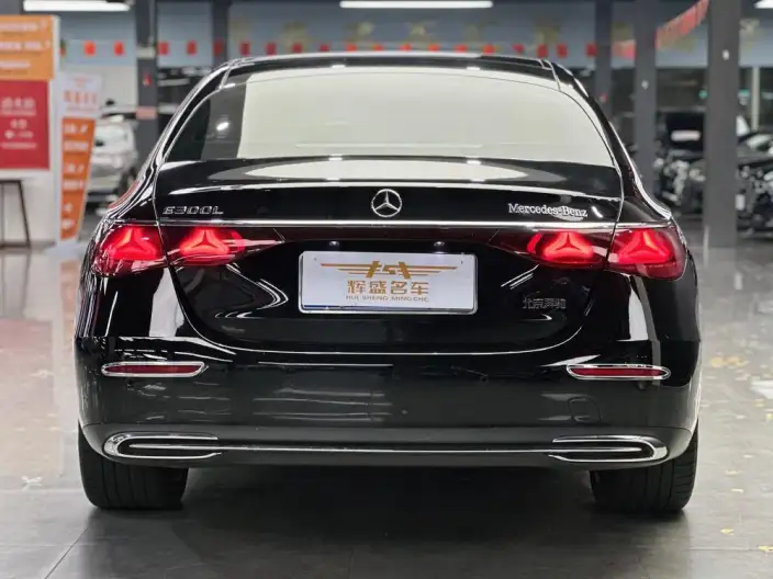 Mercedes-Benz E-Class 2024 Model E 300 L Luxury Model sedan – фото 4