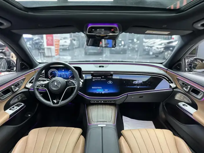 Mercedes-Benz E-Class 2024 Model E 300 L Luxury Model sedan – фото 5