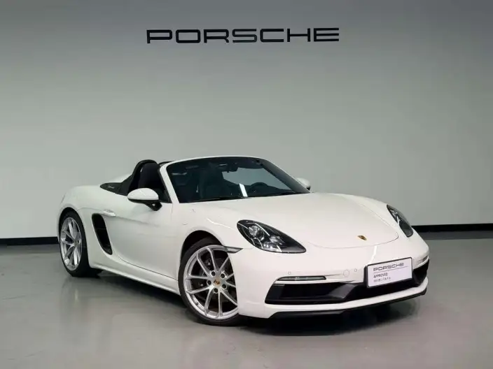 Porsche 718 2023 Model Spyder 2.0T