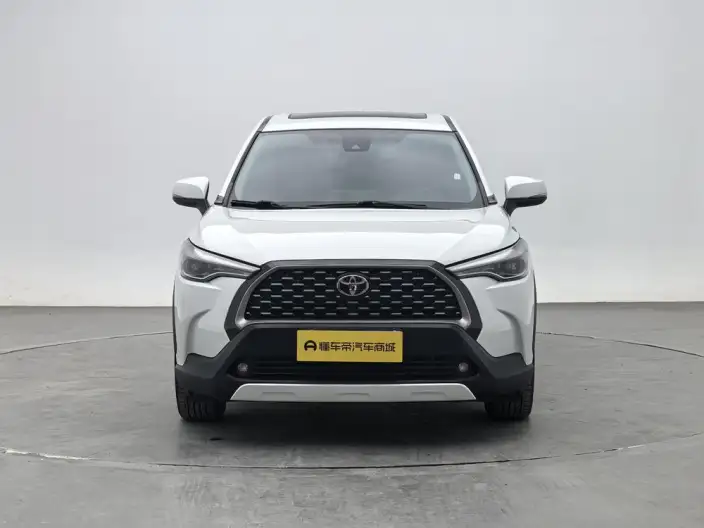 Toyota Corolla Cross 2022 Model 2.0L Deluxe Edition