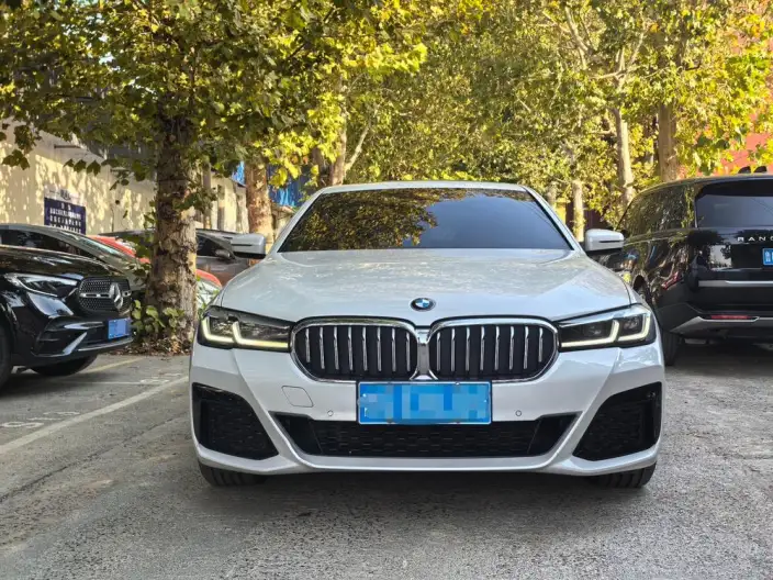 BMW 5 Series 2022 Model Facelift 530Li Leading Model M Sports Set