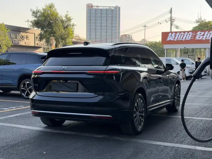 NIO ES6 2024 Model 75kWh – фото 7
