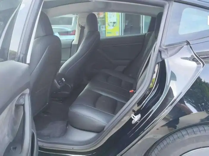 Model 3 2022 Model Rear-wheel drive version – фото 9