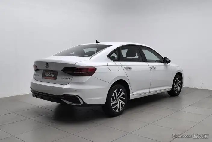 Volkswagen Lavida 2024 Model 1.5L Automatic Starry Sky Five Million Edition
