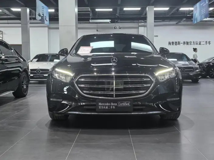 Mercedes-Benz E-Class 2024 Model E 260 L sedan – фото 2