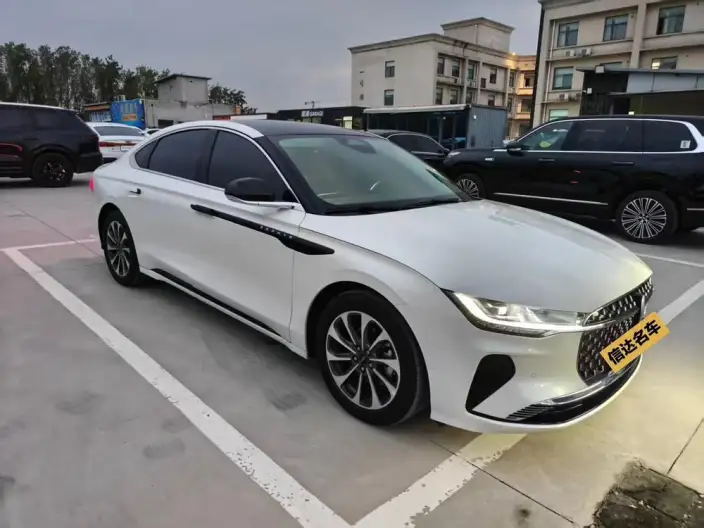 Lincoln Z 2025 Model 2.0T Zun Shang