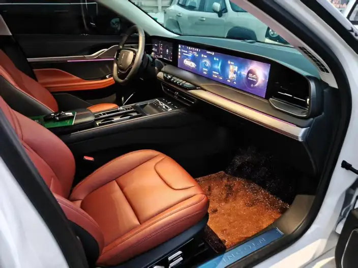 Lincoln Z 2025 Model 2.0T Zun Shang – фото 6