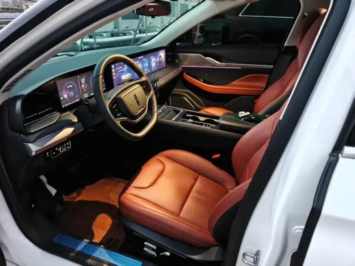 Lincoln Z 2025 Model 2.0T Zun Shang – фото 10