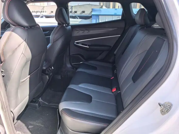 Geely Boyue 2023 Model Geely Boyue COOL 1.5T Smart Connect + – фото 6
