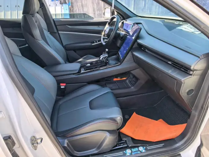 Geely Boyue 2023 Model Geely Boyue COOL 1.5T Smart Connect + – фото 9