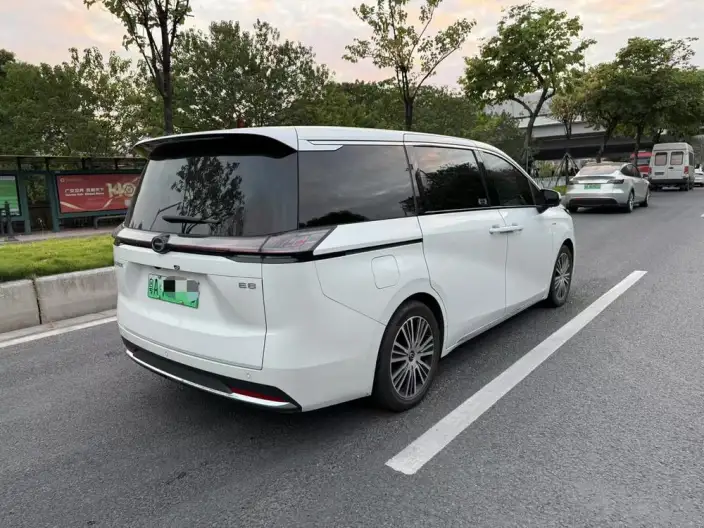 GAC Trumpchi E8 PHEV 2025 Model 2.0ATK 150km PRO+ – фото 6