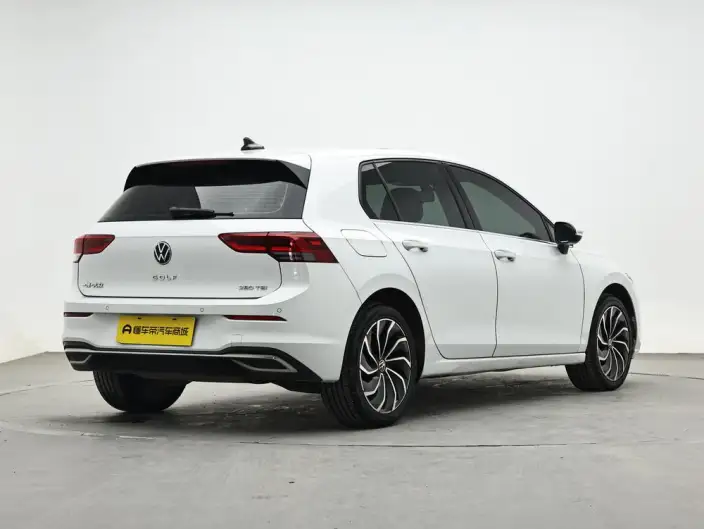 Volkswagen Golf 2023 Model Facelift 280TSI DSG Pro – фото 7