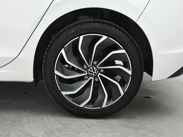 Volkswagen Golf 2023 Model Facelift 280TSI DSG Pro – фото 9