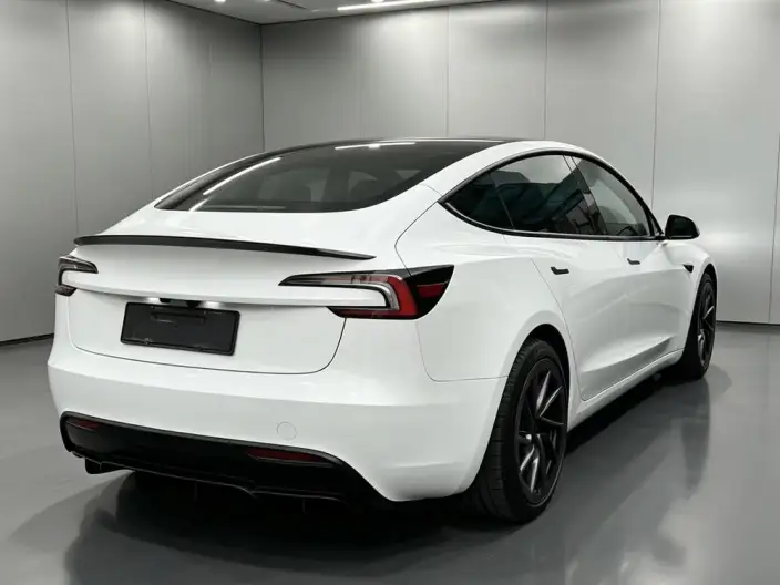 Model 3 2024 Model High performance All-wheel drive version – фото 6