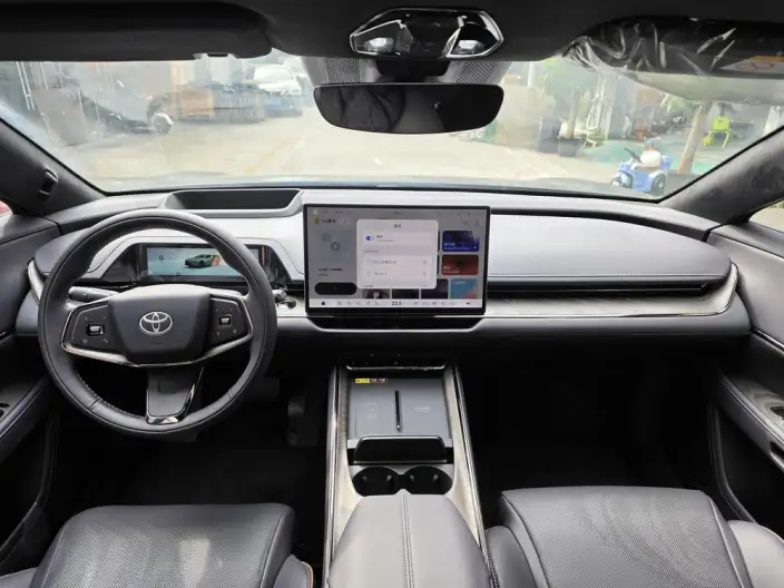 Toyota bZ7 2026 Model 710 Ultra LiDAR Edition – фото 8