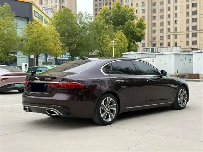 Jaguar XFL 2022 Model 2.0T P200 2WD Elite Deluxe Edition – фото 6