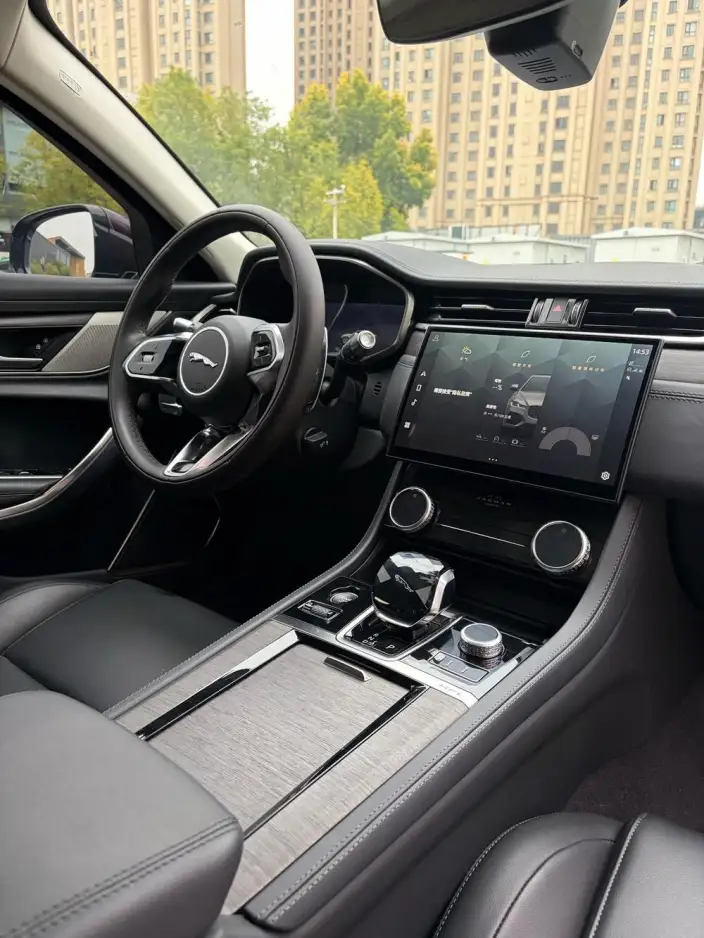 Jaguar XFL 2022 Model 2.0T P200 2WD Elite Deluxe Edition – фото 8