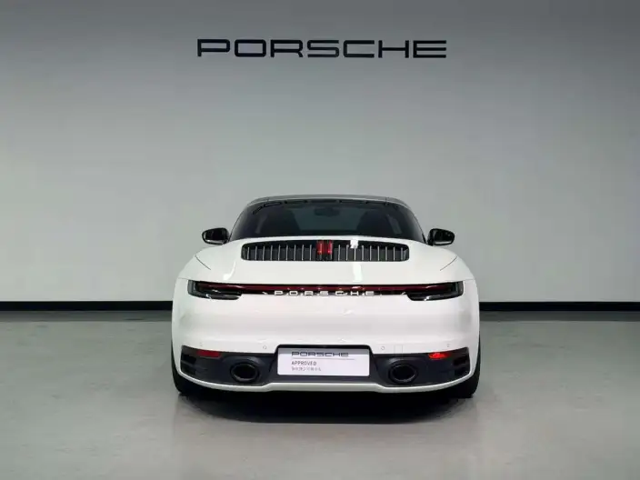 PORSCHE 911 2023 Model Targa 4 3.0T – фото 8