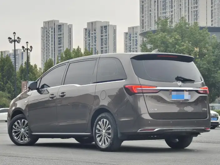 Buick GL8 2022 Model Facelift Business class 2.0T Smart Enjoy Model