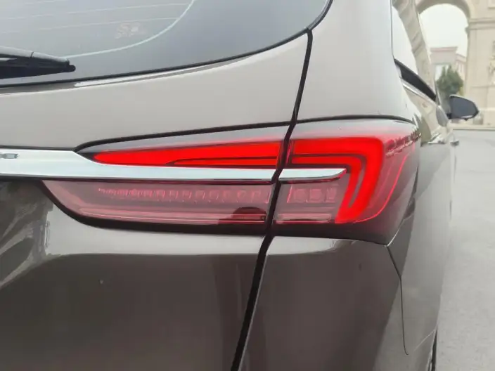 Buick GL8 2022 Model Facelift Business class 2.0T Smart Enjoy Model – фото 9