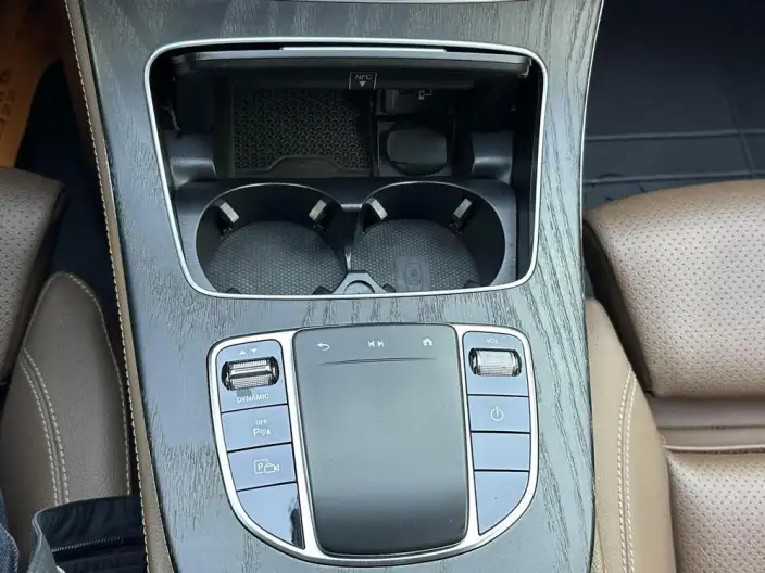 Mercedes-Benz E-Class PHEV 2022 Model Facelift E 350 e L Sports sedan – фото 8