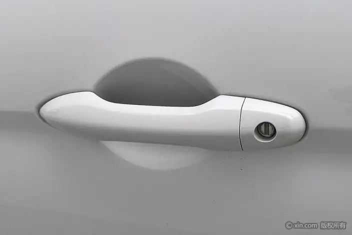 Leapmotor T03 2024 Model 200 Light Edition – фото 9