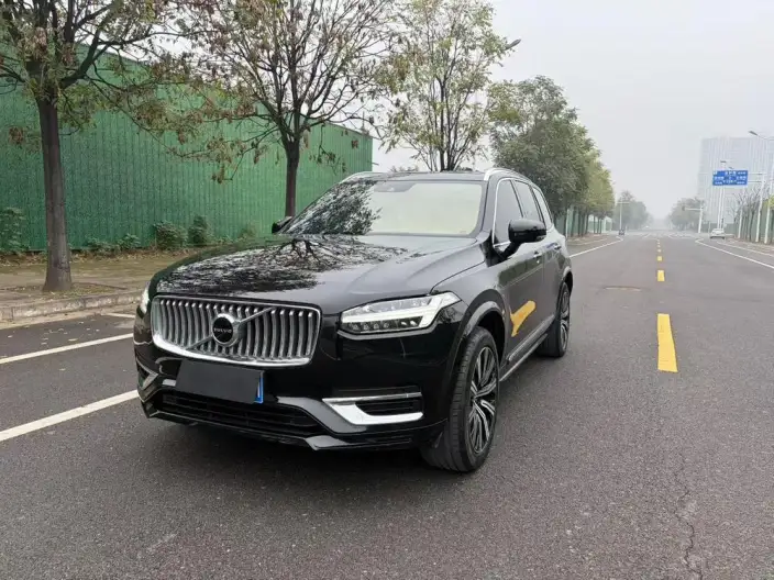 Volvo XC90 2022 Model B5 Zhixing Deluxe Edition 7 seat