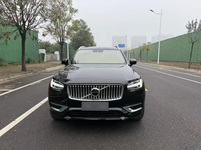 Volvo XC90 2022 Model B5 Zhixing Deluxe Edition 7 seat