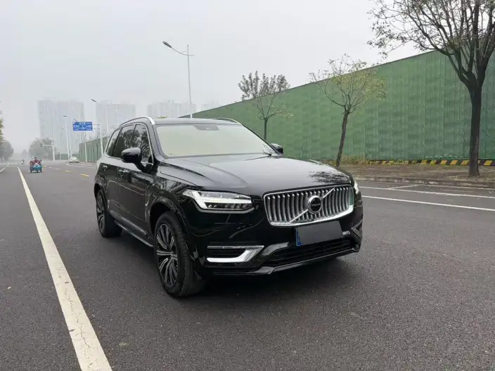 Volvo XC90 2022 Model B5 Zhixing Deluxe Edition 7 seat