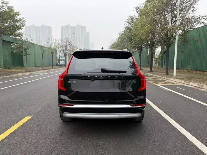 Volvo XC90 2022 Model B5 Zhixing Deluxe Edition 7 seat – фото 5