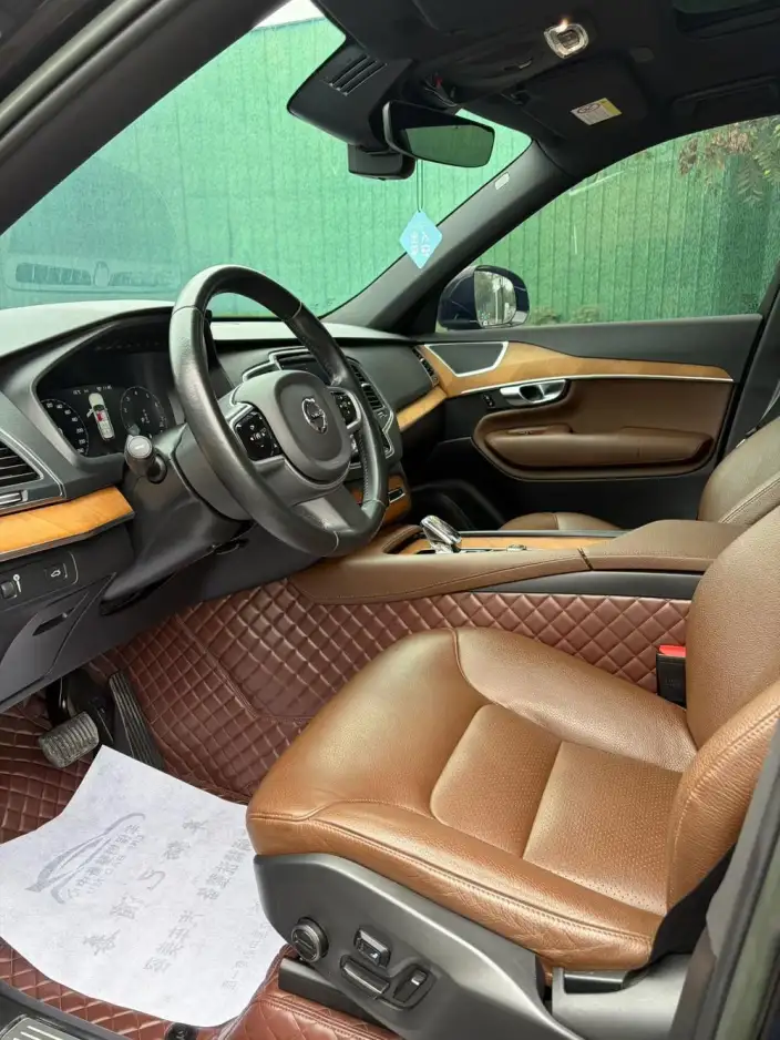 Volvo XC90 2022 Model B5 Zhixing Deluxe Edition 7 seat – фото 8