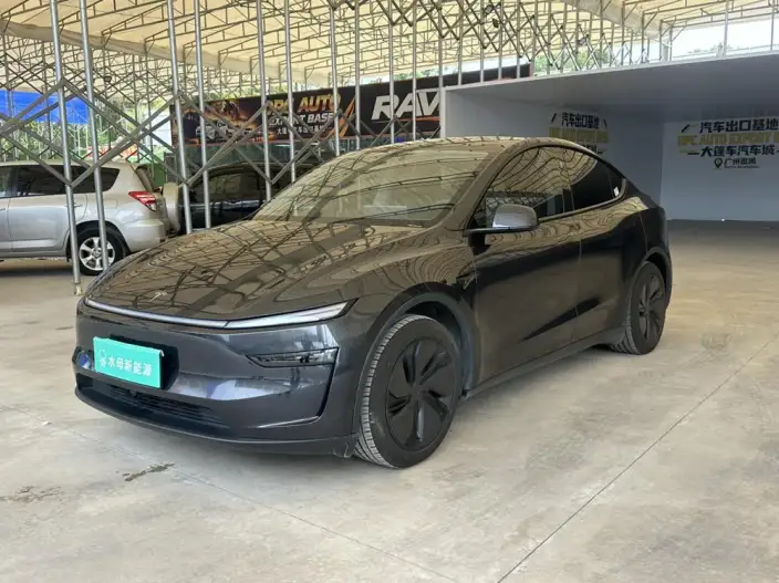 Model Y 2025 Model Rear-wheel drive version