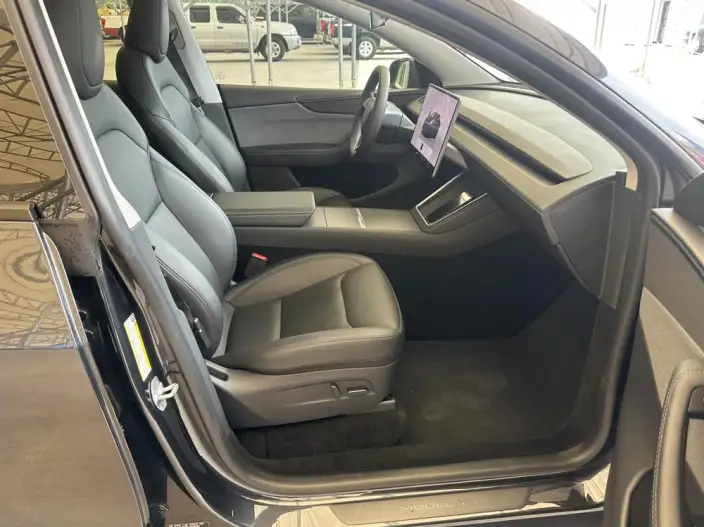 Model Y 2025 Model Rear-wheel drive version – фото 10