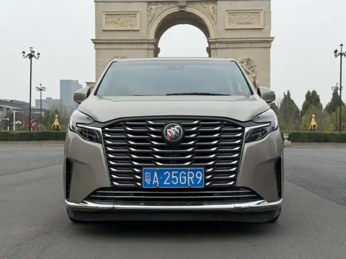 Buick GL8 2022 Model ES Luzun 653T Smart Flagship Model