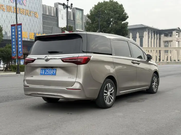 Buick GL8 2022 Model ES Luzun 653T Smart Flagship Model