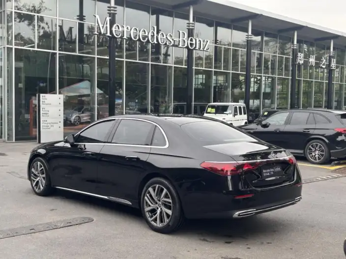 Mercedes-Benz E-Class 2025 Model E 300 L Fashion Model sedan