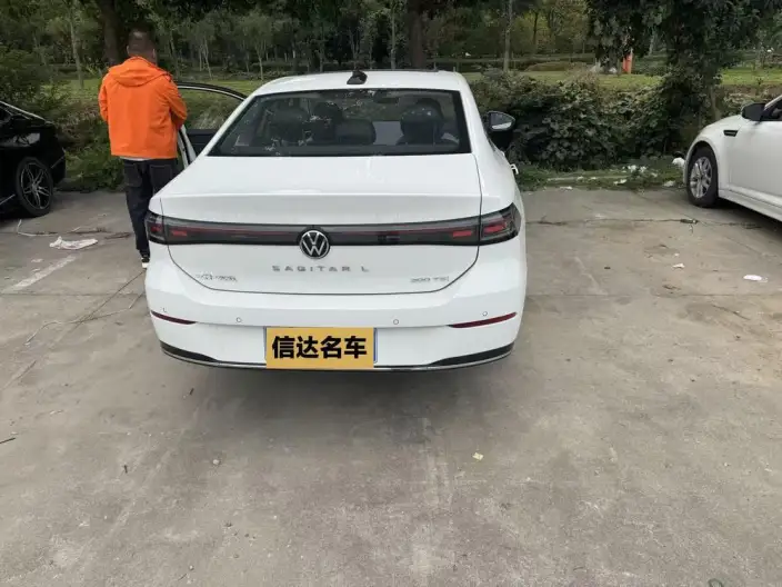 Volkswagen Sagitar 2026 Model L 300TSI DSG Luxury Model